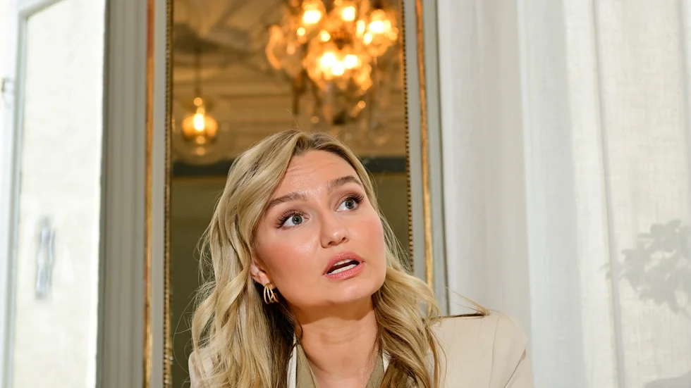 När Norr media efter veckor av försök nådde energi- och näringsminister Ebba Busch (KD) den 15 december, vägrade hon lämna ett besked om när en elkompensation för norra Sverige kan komma att bli aktuell.  

 