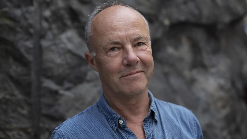 Västerviksfödde författaren och litteraturkritikern Fredrik Sjöberg får pris.