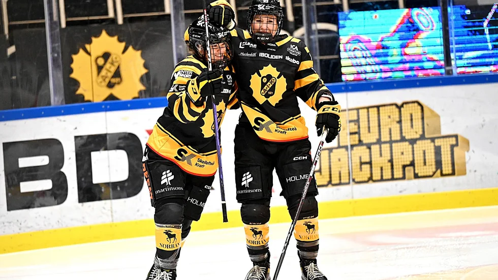 Holly Reuther och Tyra Meropoulis har båda utgående kontrakt.