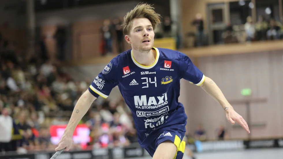 Kim Ganevik har debuterat i Visby IBK.