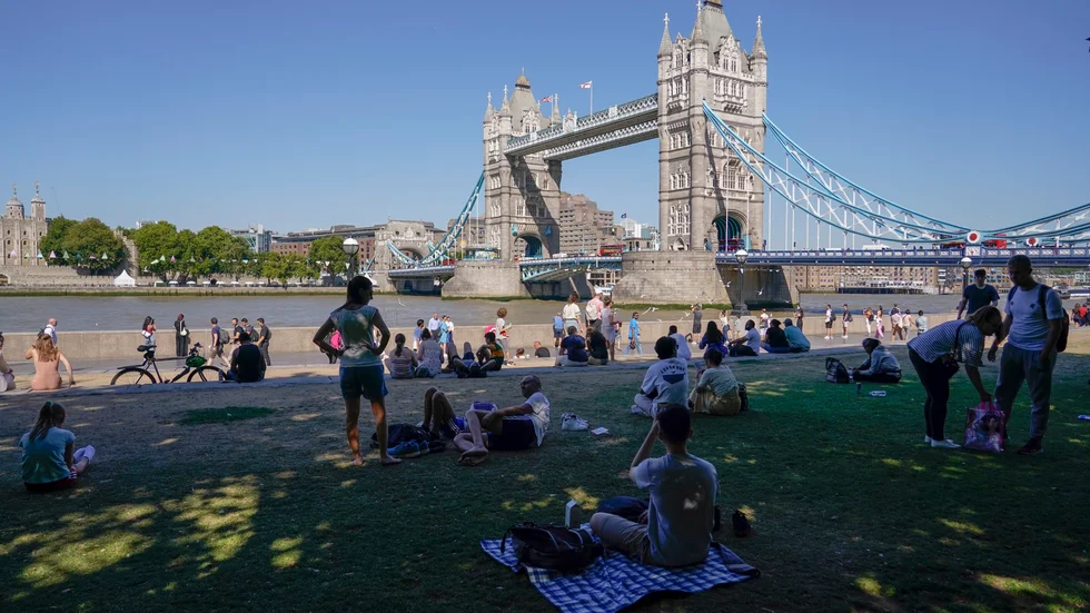 Jakt på skugga i London i somras. Arkivbild.