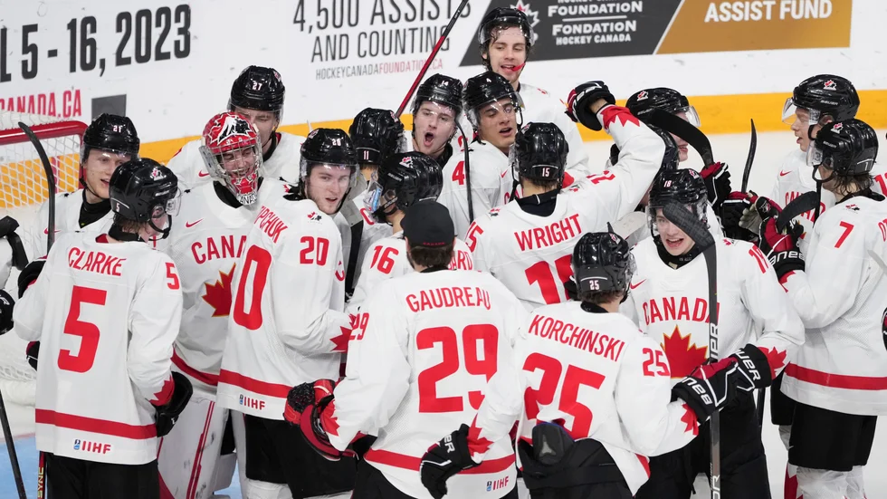 Kanada firar segern i semifinalen över USA.