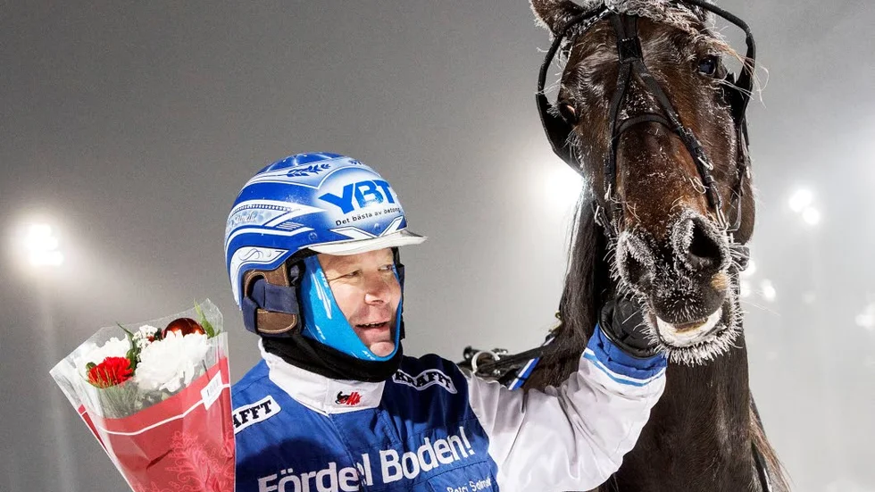 Petri Salmela visade klass i kriteriet.