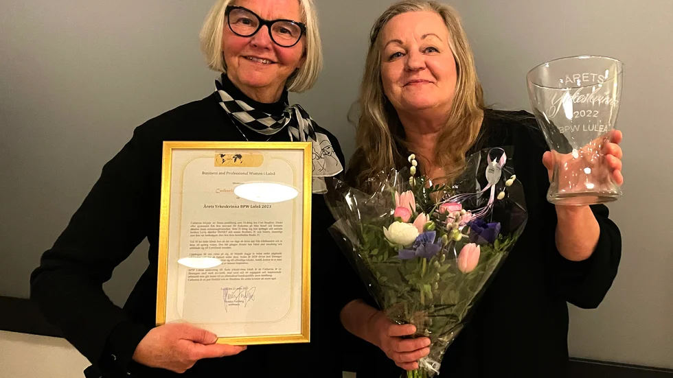 Monica Forsberg, ordförande BPW Luleå och Catharina Stålnacke, vald till årets yrkeskvinna 2023.