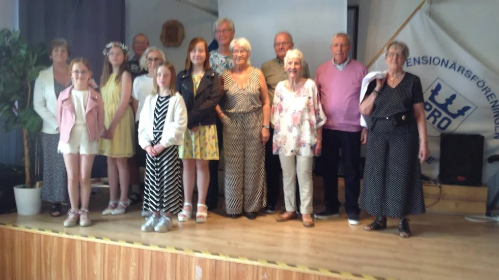 Carina Kristell, konferencier, Meja Martinsson, Angelina Silverlind, Ture Kuula, Iris Johansson, Alma Johansson Granevald, Nova Martinsson, Lars Nilsson, Sigrid Högnelid, Sten Henriksson, Inga Maj Norman, Östen Tegebro och Ann Marie Turtola.