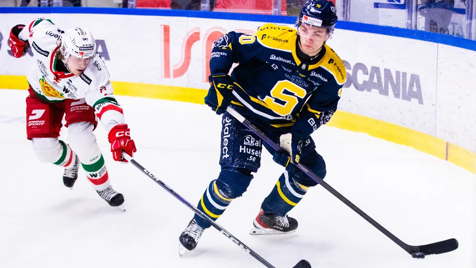 Alex Ciernik lånas in till VIK från Södertälje.