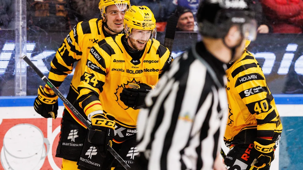 Tom Kühnhackl gav AIK ledningen tidigt i matchen mot Leksand, som sedan vände och vann efter fyra raka mål. Målet var tyskens sjätte mål under 2023.