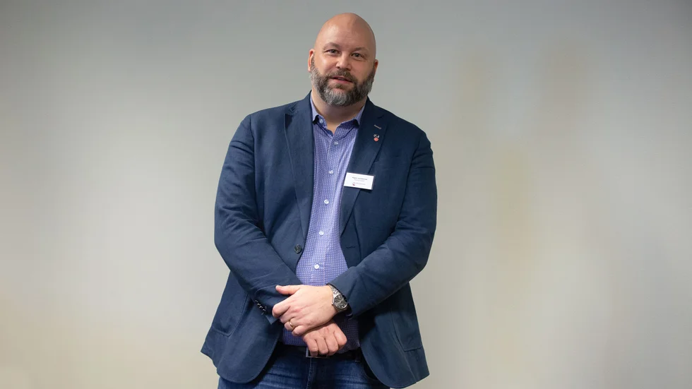 Patric Lundström (S) menar att resultatet på 288 miljoner kronor gör att kommunen inte behöver låna pengar i samma utsträckning. (Arkivbild)
