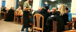 Fullsatt när That Greek Place öppnade restaurangen 