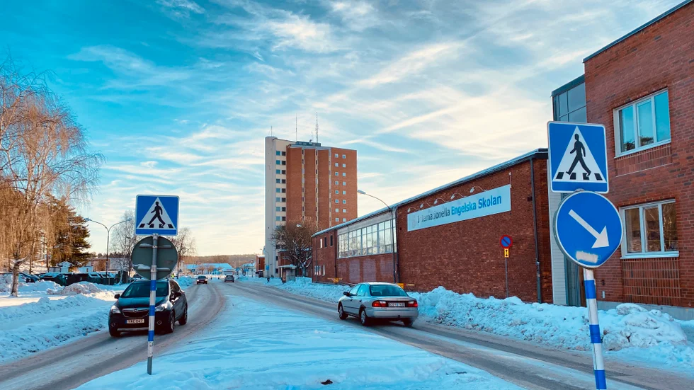 "Arg medborgare" reagerar på tidningens rapportering om bråket inom M i Eskilstuna. På bilden centrala Fröslunda.
