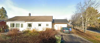 Nya ägare till 60-talshus i Gammelstad - 2 500 000 kronor blev priset