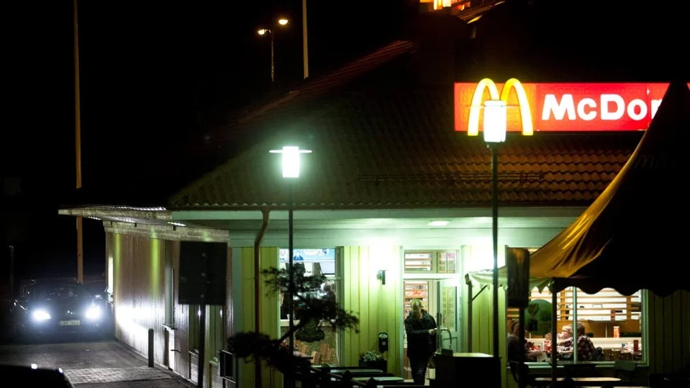 Gamla McDonaldshuset vid Södra Allén kan få en ny ägare före årsskiftet.