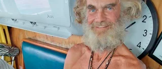 Man räddad efter månader på havet