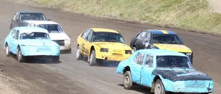 Tidningarna borde ifrågasätta motorfolkets aktiviteter