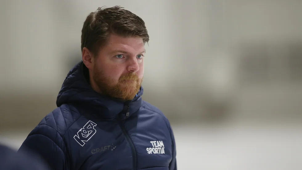 IFK Motala förlorade mot Edsbyn med 2-7- Det innebär att laget släppt in 24 mål på fyra matcher vilket ger ett snitt på sex mål per match. 