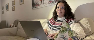 Hon låter ett hemligt sällskap ta plats i Gustavianums källare