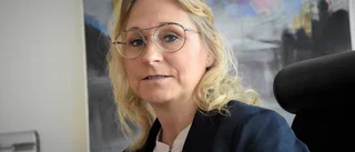 Förvaltningschefens svar: "Tittar på helheten"