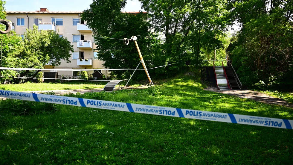 En man sköts i juli till döds i sin bostad i Ulvsunda i västra Stockholm. Arkivbild.