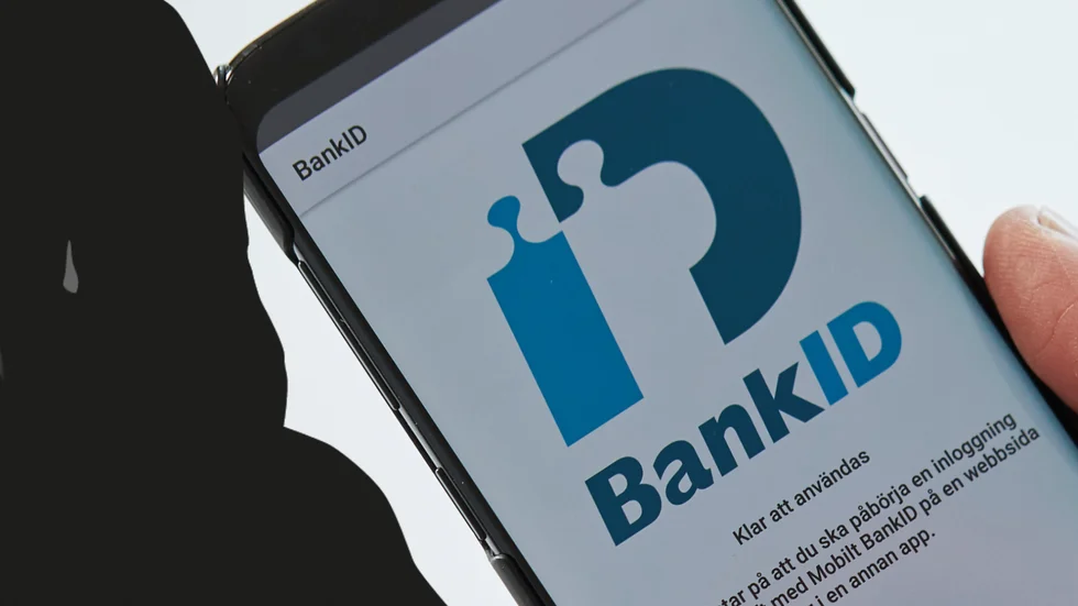 Förstår man inte hur bank-id fungerar blir man ett lätt byte för bedragare.