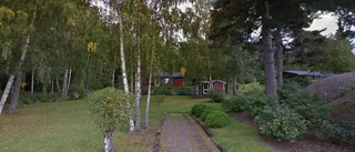 Nya ägare till mindre hus i Sparreholm - 1 600 000 kronor blev priset