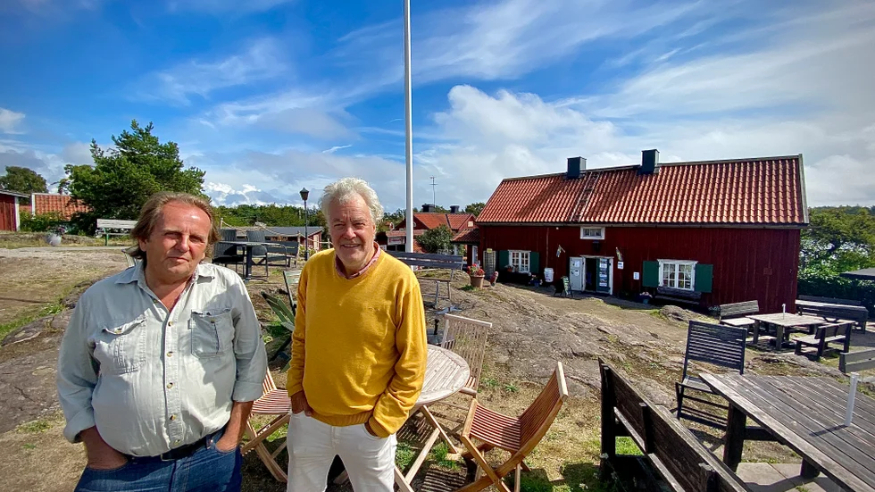 Torbjörn Andersson och Lasse Lindberg minns tillbaka hur det gick till runt Gamla Oxelösund för 50 år sedan. Här fanns planer på att jämna Gamla Oxelösund med marken samt att bygga ett oljeraffinaderi på Furö.