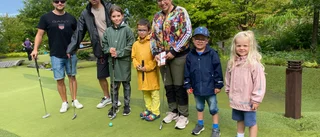 Fullt ös på Oddis lekland – och på äventyrsgolf