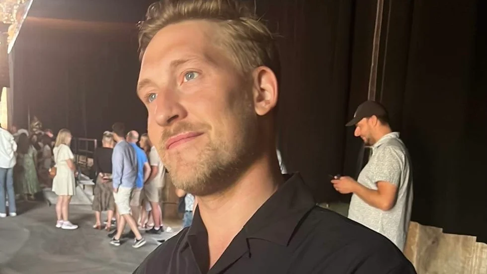 Marcus Schelin kopplade på onsdagen av med Thomas Stenströms konsert i Lokverkstan. I början av 2023 flyttar han till hus i Bråstorp.