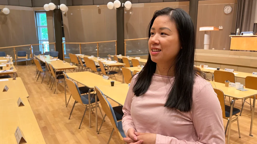 Julie Tran (C) har nu tillsammans med sina partikollegor i Region Östergötland lagt en först egen budgetmotion efter att tidigre ha ingått i majoriteten med bl a Socialdemokraterna.  