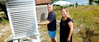 De bor på ön med tidigare värmerekordet: "Vi visste inte att vår ö hade värmerekord" • Temperaturdagböckerna finns kvar