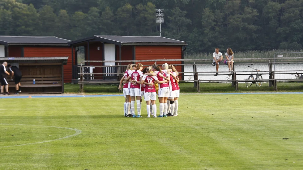 Uppsala fotboll besegrade Rimbo med 6-0 under tisdagskvällen.