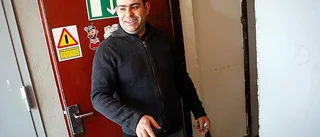 Sarmad skulle stänga pizzeria – togs för tjuv