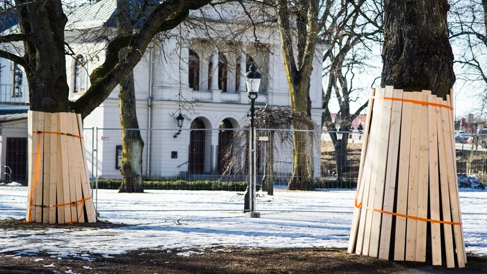 Teaterparken i ombyggnadsskrud. FOTO: SANDRA NORDIN