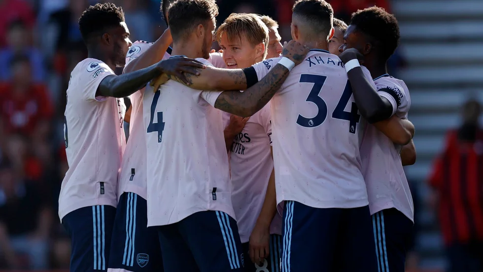 Arsenal, med lagkapten Martin Ødegaard i spetsen, krossade Bournemouth i Premier League.