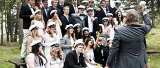 Bildspel: Tårögd mormor på studenten