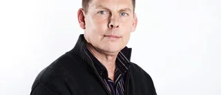 Toppnamn lämnar FP