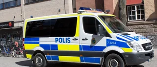 Fängelse för intrång i kvinnas bostad
