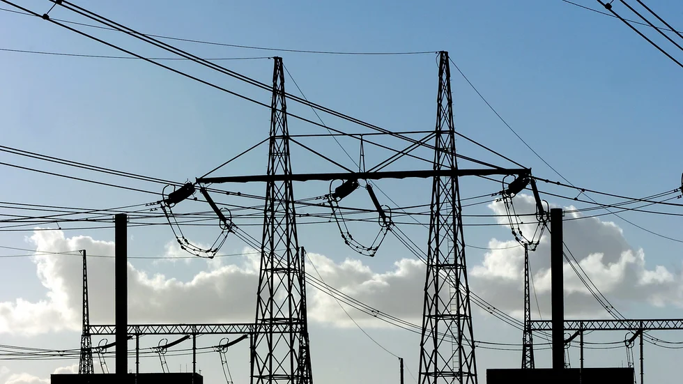 Skribenten ser positiva signaler i svensk energipolitik. På bilden Barsebäcks kärnkraftverk.