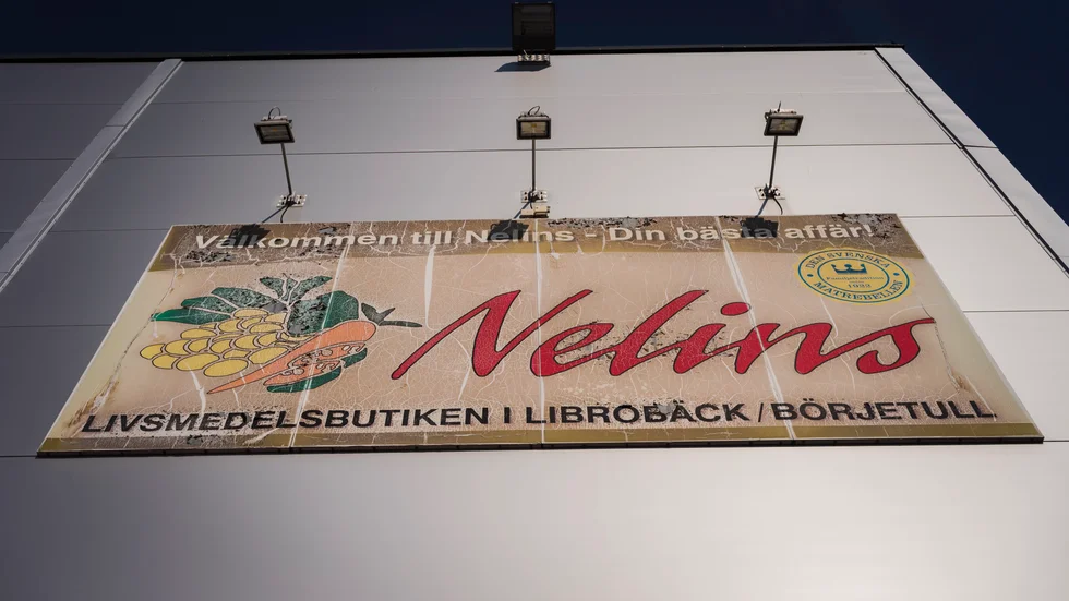 Nelins livsmedelsbutik, som ligger i Librobäck i norra Uppsala, har under flera år fått omfattande kritik av miljönämnden.