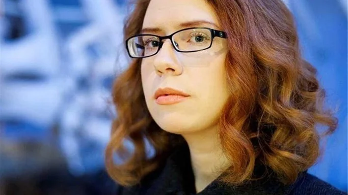 Josefin Holmström gör författardebut med romanen Antarktis