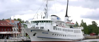 Nu säljs Sveriges största skärgårdsfartyg
