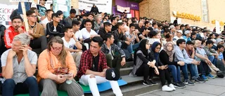 Afghaner lever utan rättigheter – Ge dem uppehållstillstånd