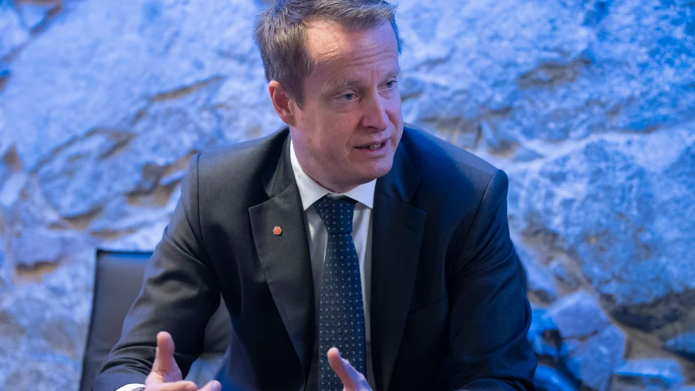 Ygeman och S vill, med hjälp av olika krav på inkomst och försörjning, skapa skilda kvoter i bostadsområden för att uppnå en mer blandad befolkning. I Nyköping skulle det kunna innebära högre krav på inkomst och självförsörjning för att tilldelas en hyresrätt i det särskilt utsatta området, Brandkärr. skriver Ludvig Aspling (SD) med flera.