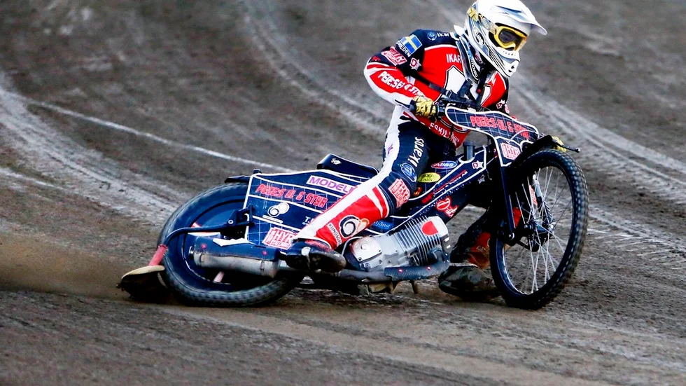 Daniel Henderson har åkt många varv på Eskilstuna Motorstadion. Skillnaden den här gången är att han gör det som bortaförare för Piraterna.