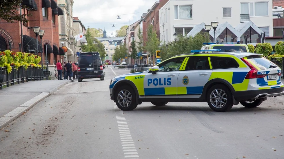 Vid granatattentatet mot krogen i Nyköping skadades en städerska.