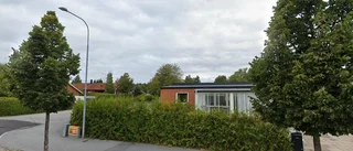 102 kvadratmeter stort hus i Rimbo får ny ägare