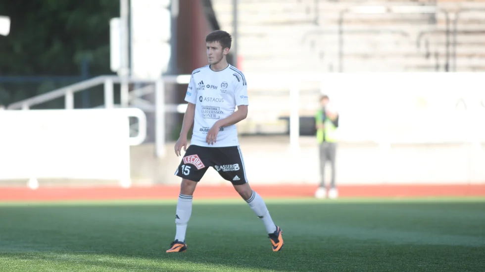 Maifs Adam Kosovic var en av målgörarna i matchen mot IK Gauthiod.