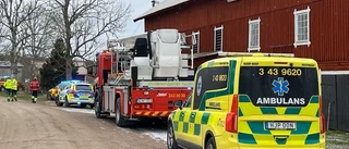Villa började brinna – flera personer fanns i fastigheten 