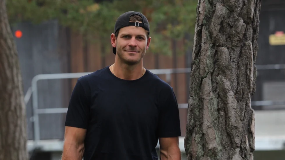 Lance Bouma är tillbaka med LHC-laget. Med distans till kvartsfinalförlusten mot Skellefteå säger han: "Klart att det var en besvikelse, men det kändes inte som en 0-4-förlust. Det kunde ha gått åt vilket som helst".