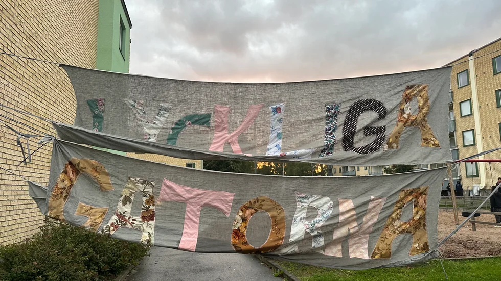 Gatufesten Lyckliga gatorna 2024 i Nävertorp var välbesökt och med god stämning, men några polisanmälningar upprättades också.