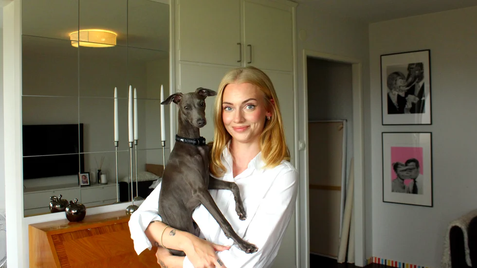 Linn Broberg, 29, är uppväxt i Skogstorp och har målat sedan hon var liten. Nu planerar hon att ställa ut sin konst och beställningarna trillar in en efter en.